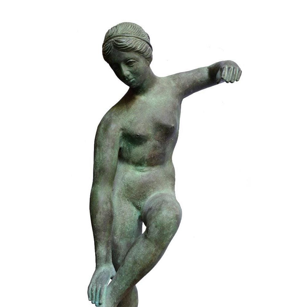Venere al bagno - Statua in bronzo grande