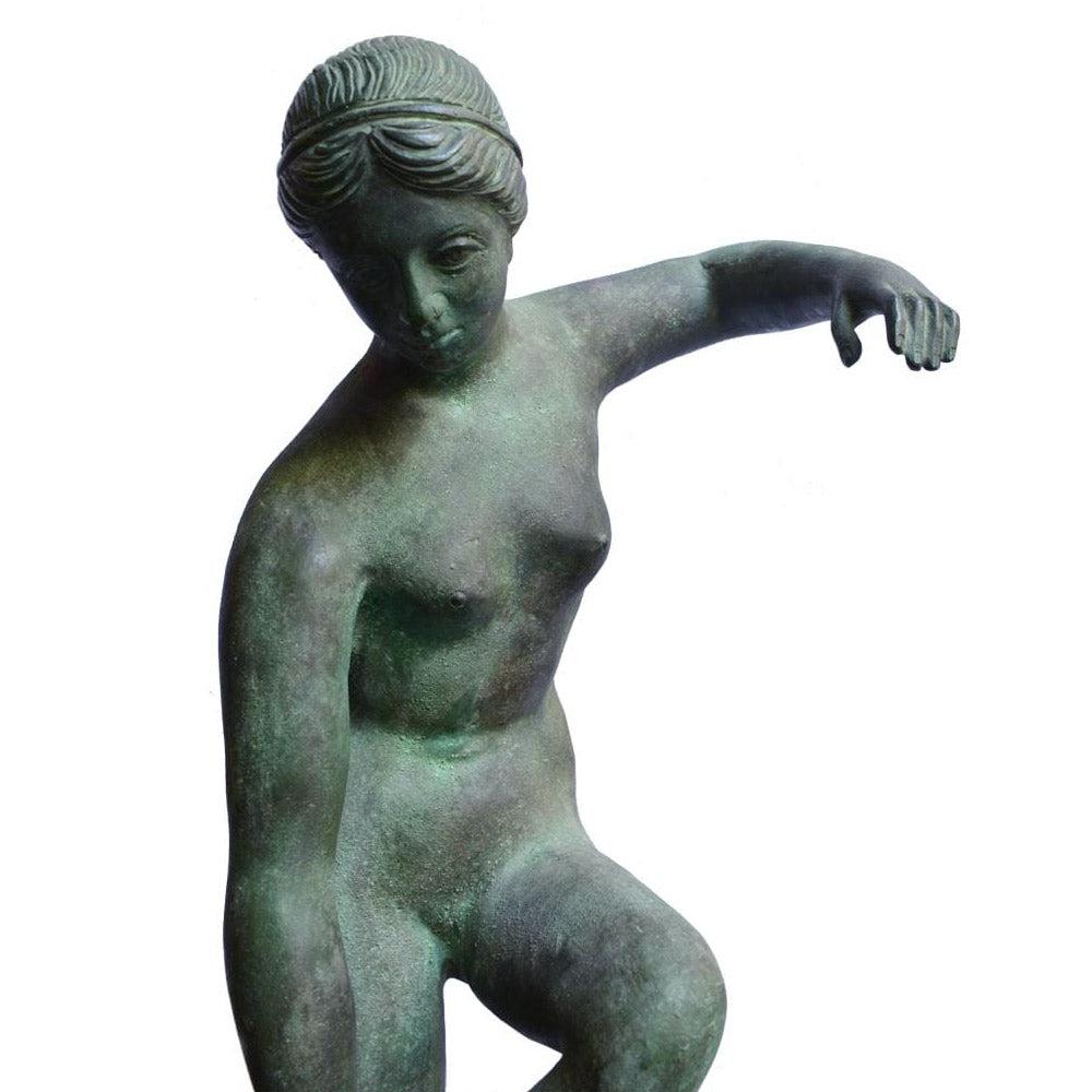 Venere al bagno - Statua in bronzo grande
